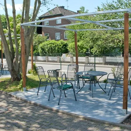 Hotel-pension Schlafpunkt In Bei Koeln