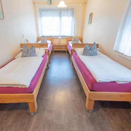 Гостевой дом Hotel-pension Schlafpunkt In Bei Koeln *