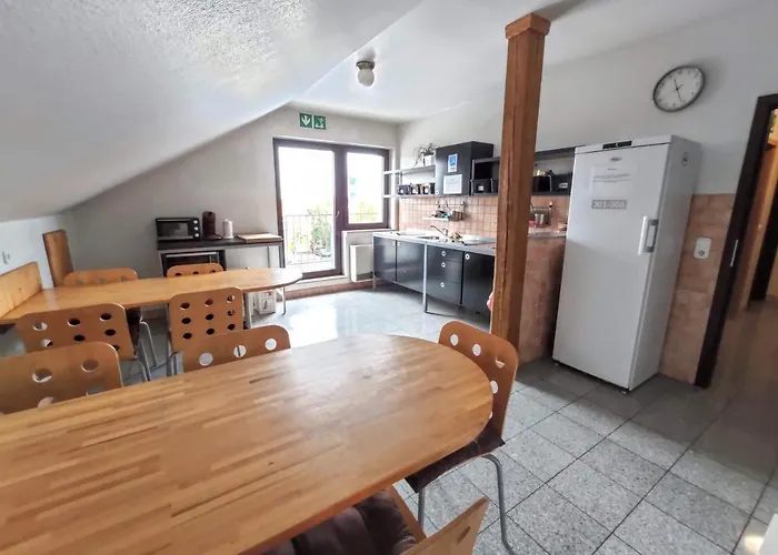 Gæstehus Hotel-pension Schlafpunkt In Bei Koeln