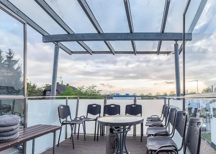 Hotel-pension Schlafpunkt In Bei Koeln Gæstehus *