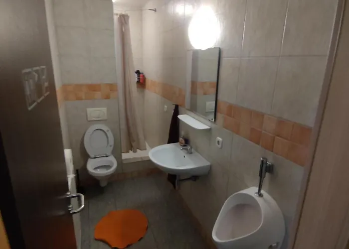 בית הארחה Hotel-pension Schlafpunkt In Bei Koeln